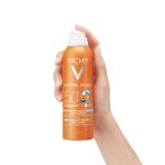 VICHY CAPITAL SOLEIL Dječji sprej za zaštitu od sunca protiv priljepljivanja pijeska na kožu SPF50+, 200 ml - Image 2
